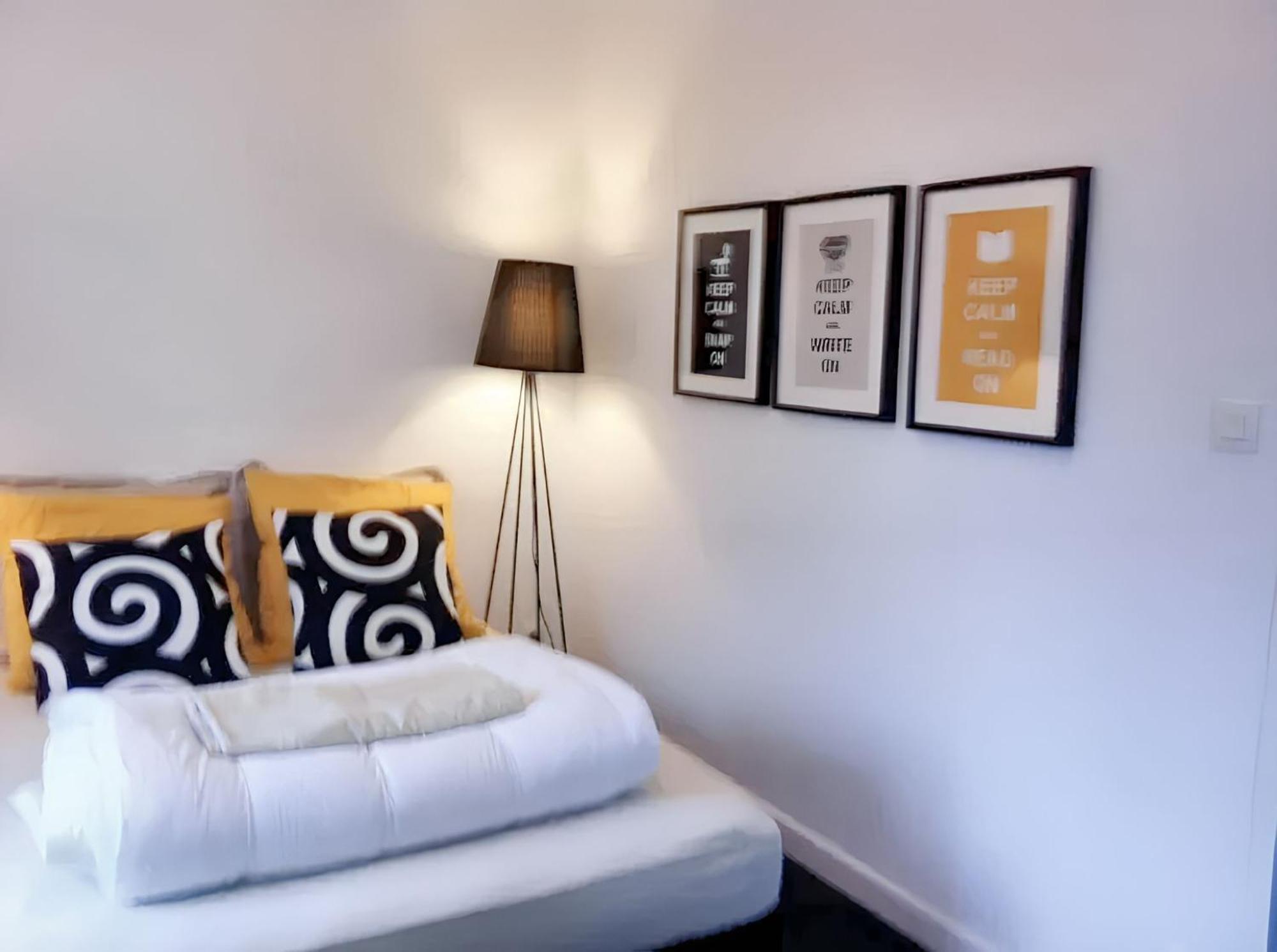 Appartement Moderne A Granville 55 M² Vue Sur Mer Exterior foto